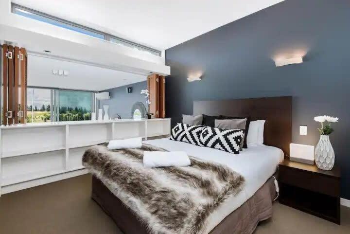 Luxury Lake View - 1 Bedroom Queenstown Kültér fotó